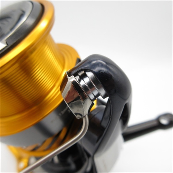 ２４レブロスＬＴ３０００ーＣＸＨ